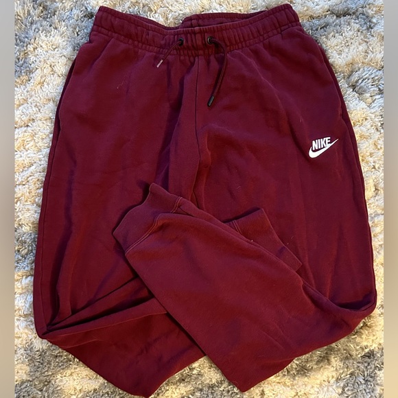 Bright red Nike sweatpants in size S. New without tags. - Picture 1 of 1
